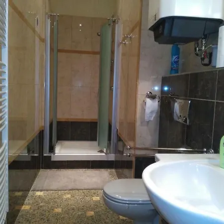Apartman S 2 Spalnami V Harmonii Modra